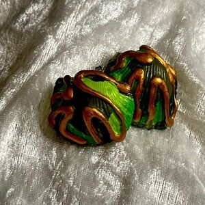 “Green Tea & Honey” handpainted sheashell earrings